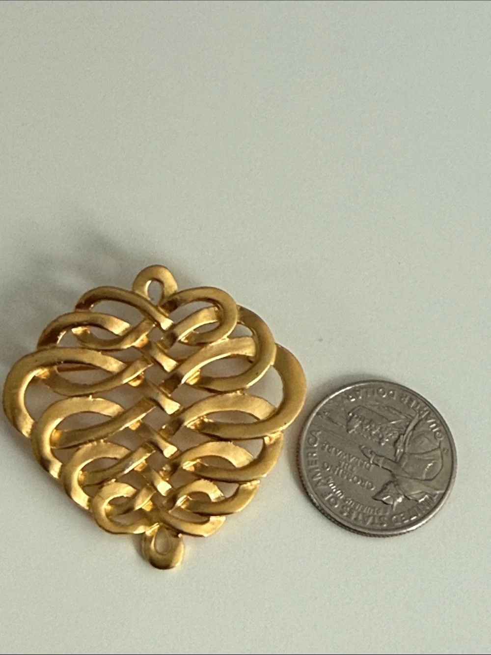 Vintage MMA signed Gold Tone Celtic Knot brooch pin